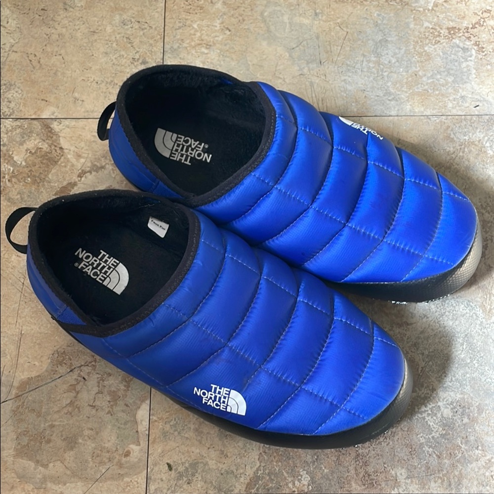 The North Face thermoball slippers size 10